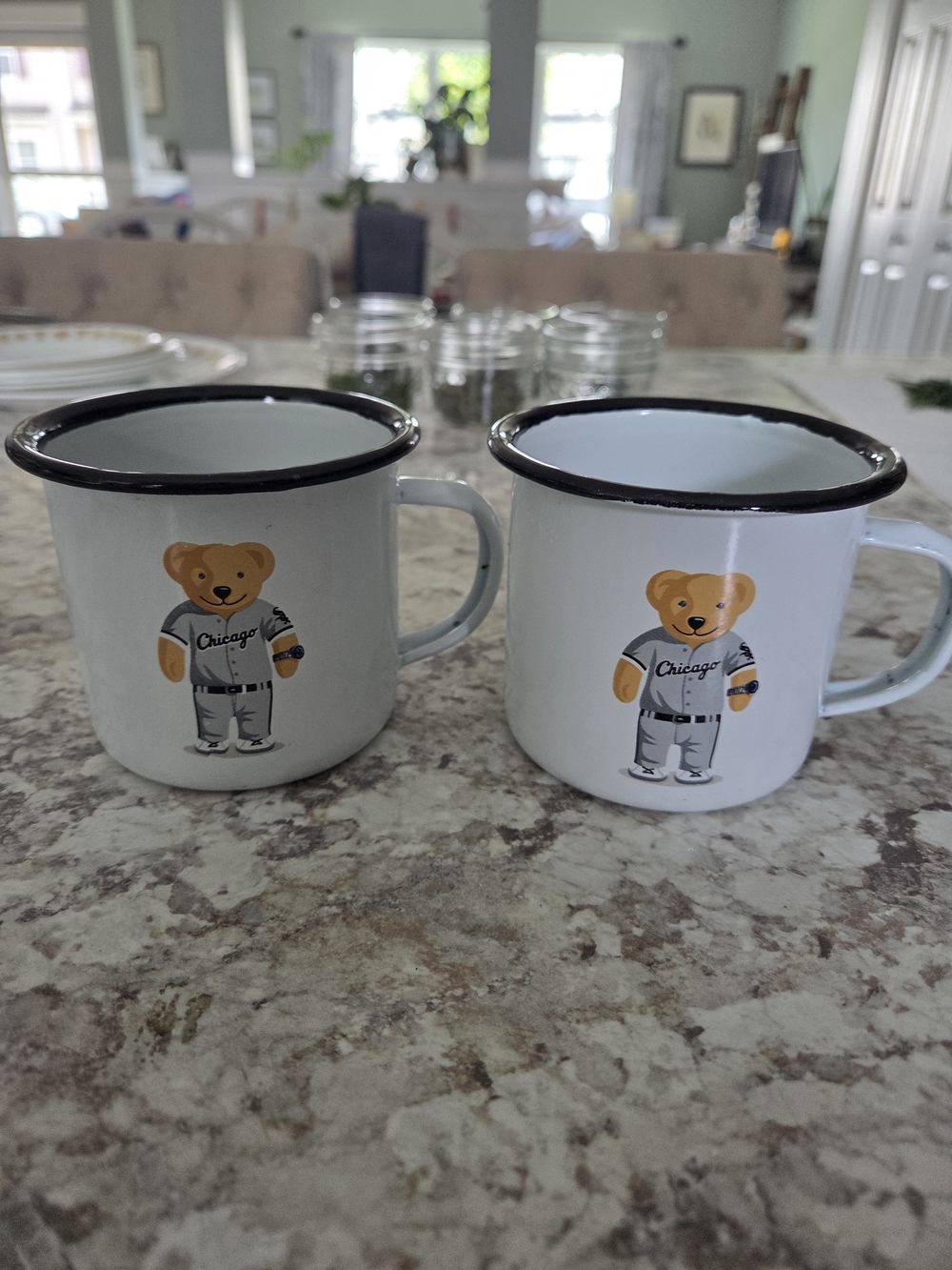 Pair Chicago White Sox Teddy Bear Coffee Cup Mug Oris SGA 2023